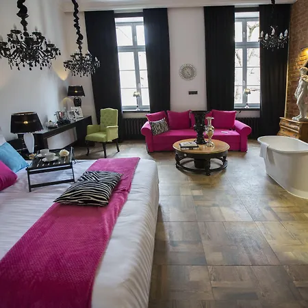 Luksus - Mariacka Апартаменты