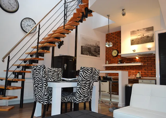 玛丽亚卡豪华公寓 * 什切青